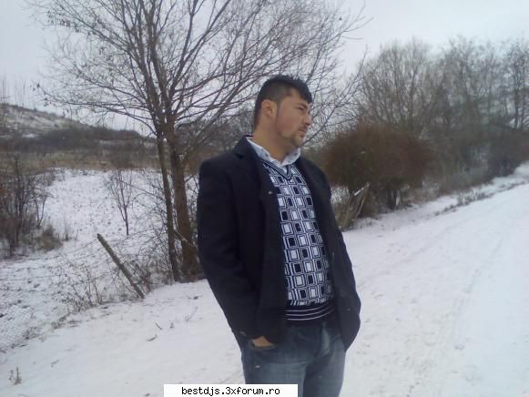 wanted vreau si eu o piesa nush cine o canta dar stiu k se cheama deja vu si parca vocile de pe